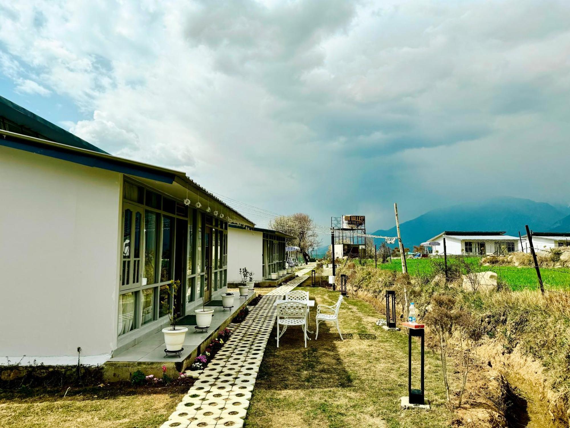 Bir Valley Retreat Ngoại thất bức ảnh